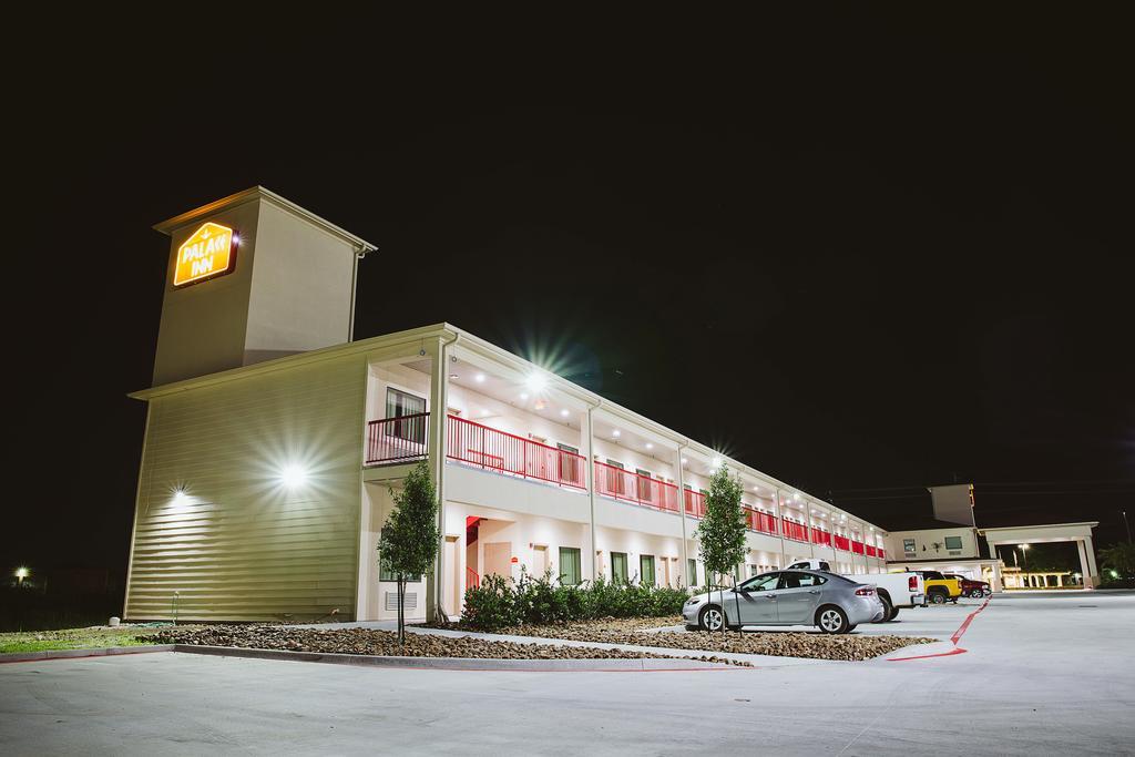 Jersey Village Palace Inn 290 & Jones Rd מראה חיצוני תמונה